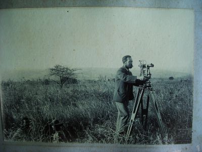 August Hammar (1856-1931)
Photograph of him surveying with his theodolite, about 1900
